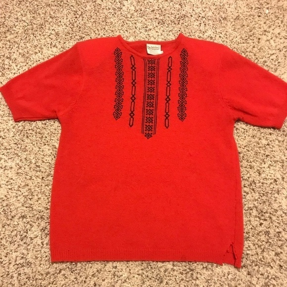 Vintage Sweater Embroidered Collar Red Sz Med - Picture 2 of 6